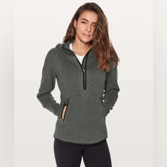 lululemon athletica Tops - LULULEMON ATHLETICA Fleece and Thank You Pullover in Heathered Black